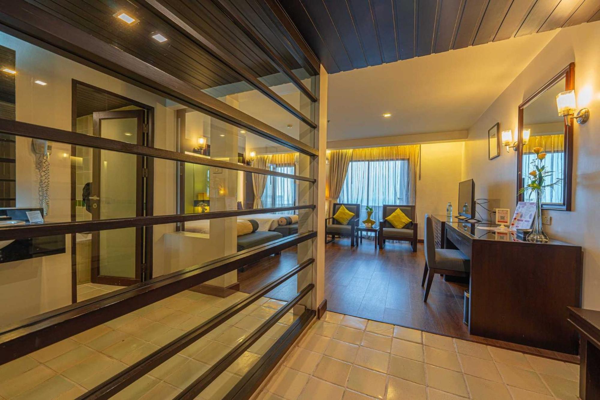 Sunbeam Hotel Pattaya - Sha Extra Plus Экстерьер фото